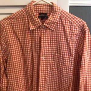 Men’s Gap check button down